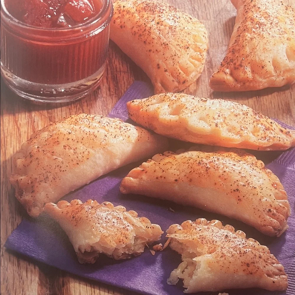 Betty Crocker Celebrate! Cookbook for the Holidays. Like new hardcover